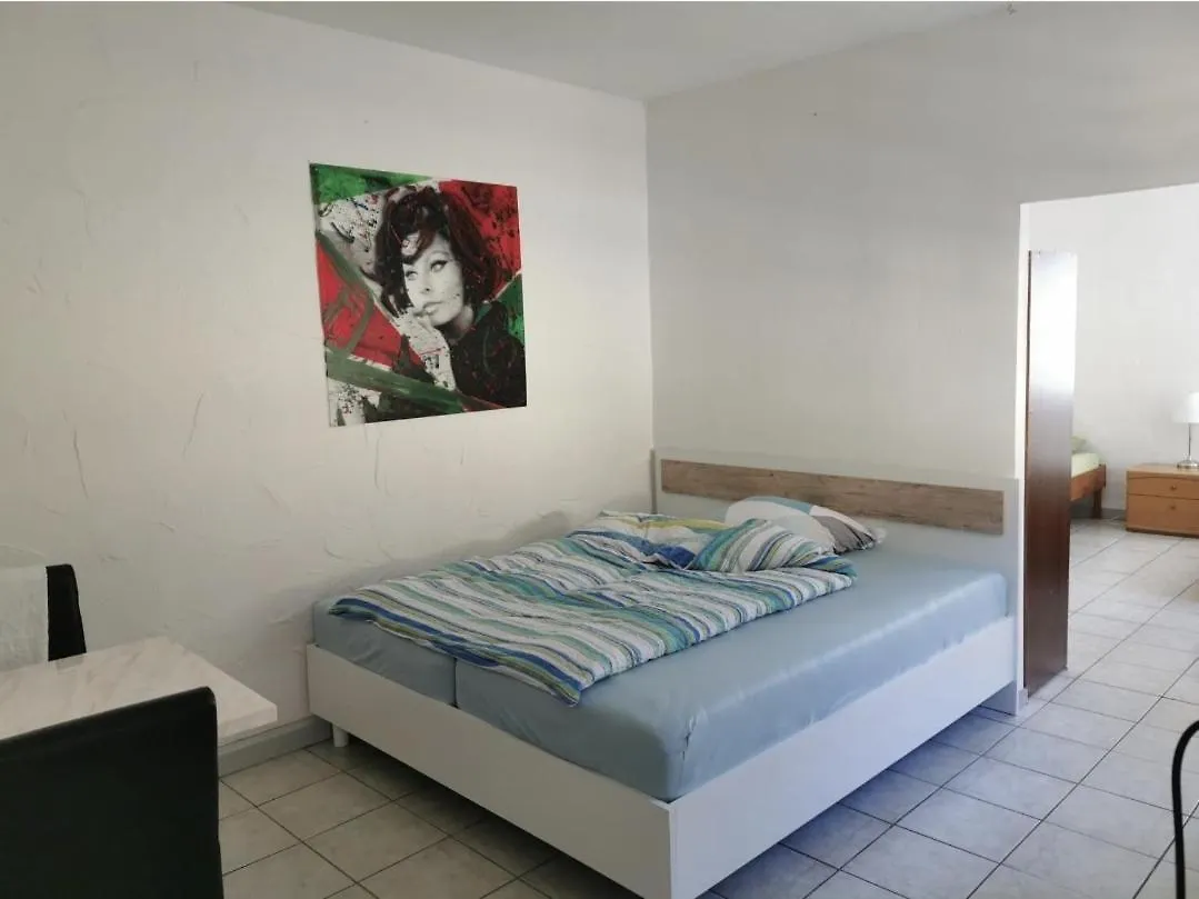 Pension Xiang-Ming Lohr am Main Germany