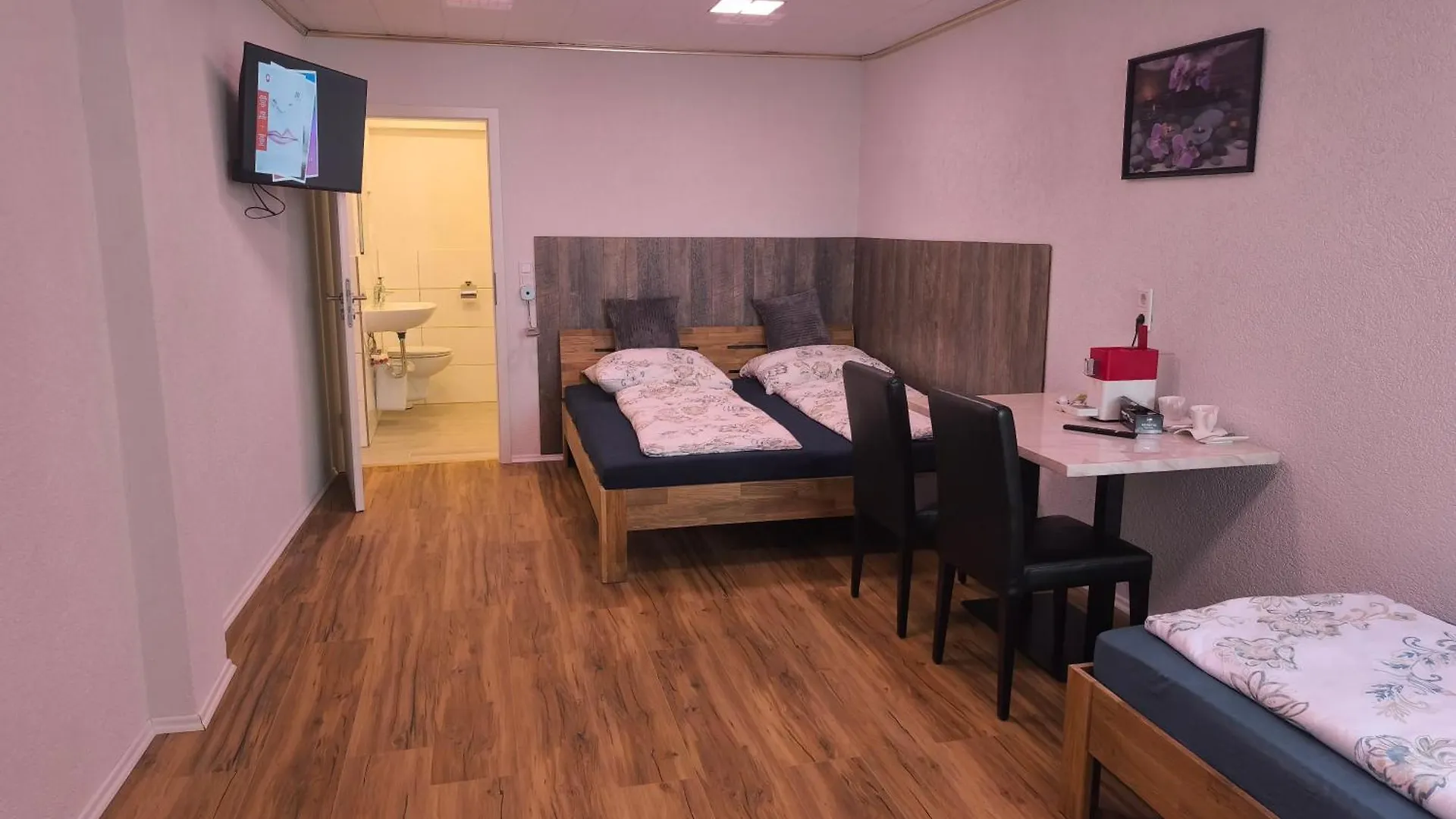 Pension Xiang-Ming Lohr am Main Germany